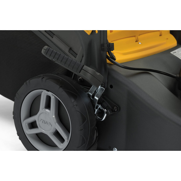 Купити Газонокосарка акумуляторна безщіткова STIGA Collector543AEKit Україна Київ. Офіційний фірмовий магазин Стіга. Садовий інструмент та техніка 
